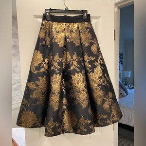 Black and gold midi skirt